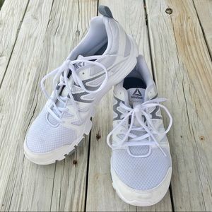 Size 10 Reebok Yourflex Cross Training Shoes